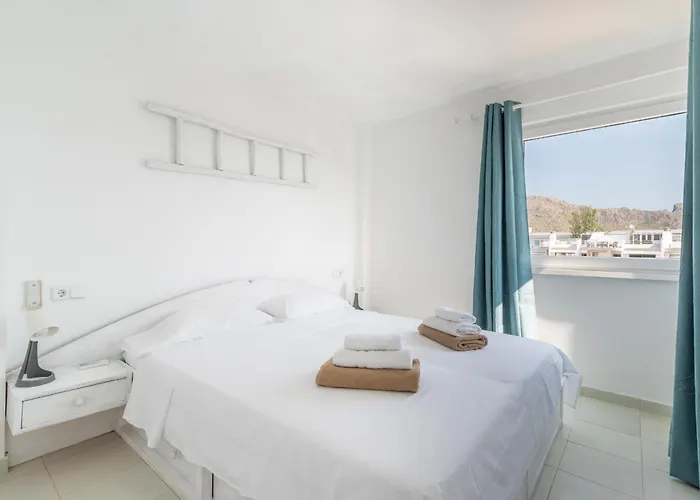 Lägenhet Tamarells 12 *